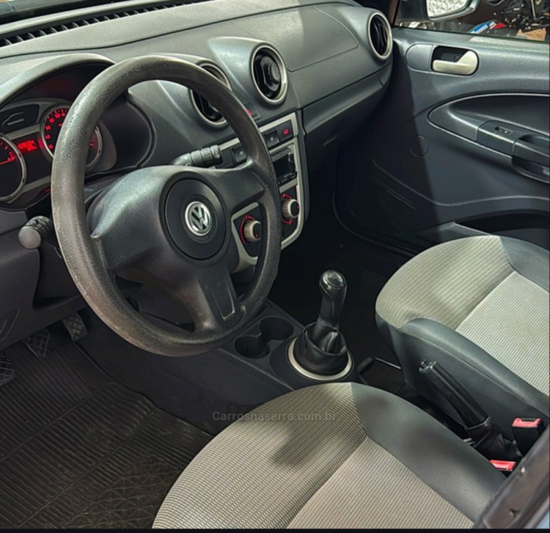 VOYAGE 1.6 MI 8V FLEX 4P MANUAL - 2013 - CAXIAS DO SUL