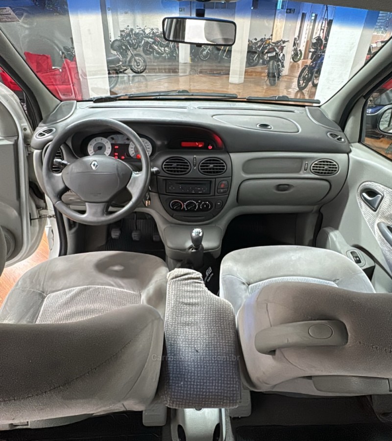 SCÉNIC 1.6 PRIVILEGÈ 16V FLEX 4P MANUAL - 2011 - CAXIAS DO SUL