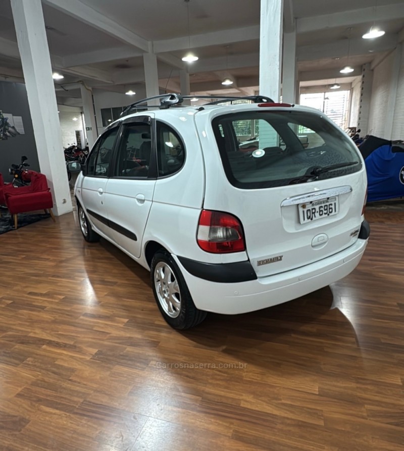 SCÉNIC 1.6 PRIVILEGÈ 16V FLEX 4P MANUAL - 2011 - CAXIAS DO SUL