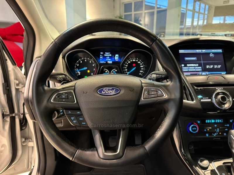 FOCUS 2.0 TITANIUM PLUS HATCH 16V FLEX 4P AUTO - 2016 - CAXIAS DO SUL