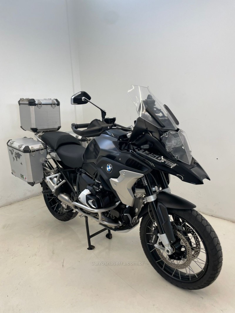 r 1250 gs premium triple black 2022 novo hamburgo