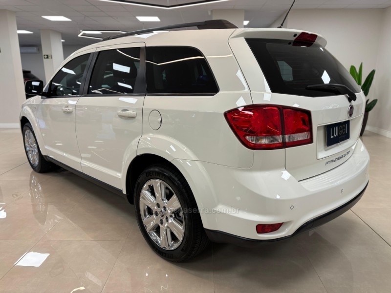 FREEMONT 2.4 PRECISION 16V GASOLINA 4P AUTOMÁTICO - 2014 - CARLOS BARBOSA