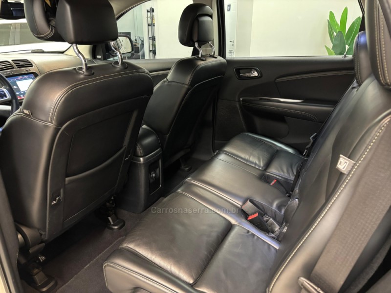 FREEMONT 2.4 PRECISION 16V GASOLINA 4P AUTOMÁTICO - 2014 - CARLOS BARBOSA