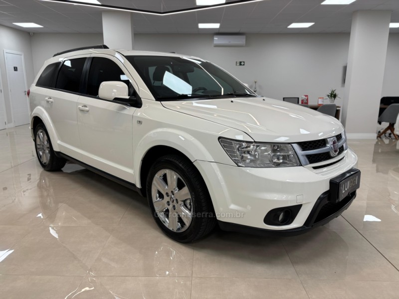 FREEMONT 2.4 PRECISION 16V GASOLINA 4P AUTOMÁTICO - 2014 - CARLOS BARBOSA