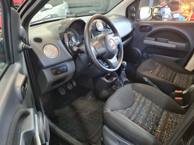 UNO 1.0 EVO VIVACE 8V FLEX 4P MANUAL - 2012 - FARROUPILHA