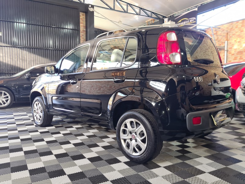 UNO 1.0 EVO VIVACE 8V FLEX 4P MANUAL - 2012 - FARROUPILHA
