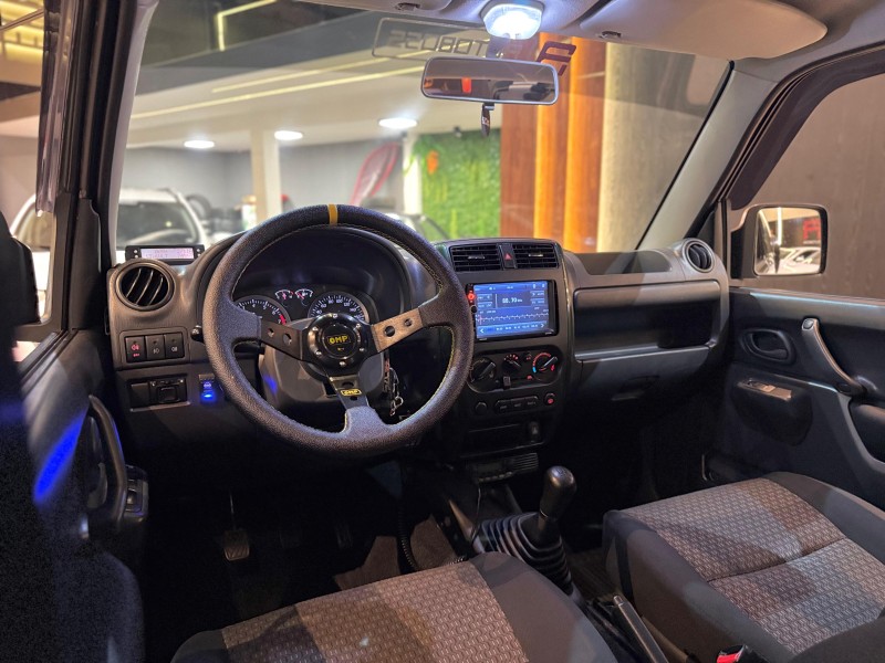 JIMNY 1.3 4SPORT 4X4 16V GASOLINA 2P MANUAL - 2012 - NOVO HAMBURGO