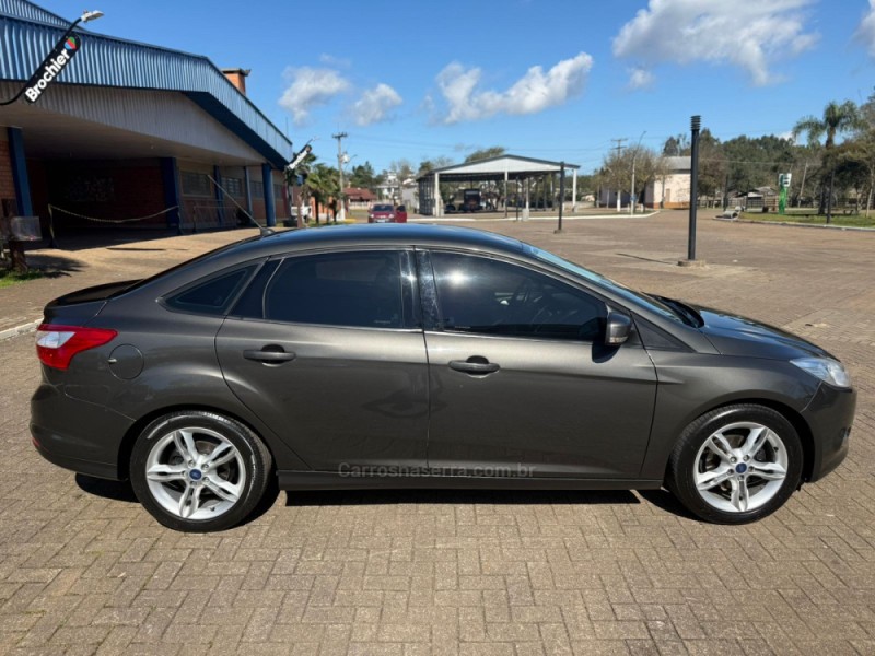 FOCUS 2.0 S SEDAN 16V FLEX 4P AUTOMÁTICO - 2014 - BROCHIER