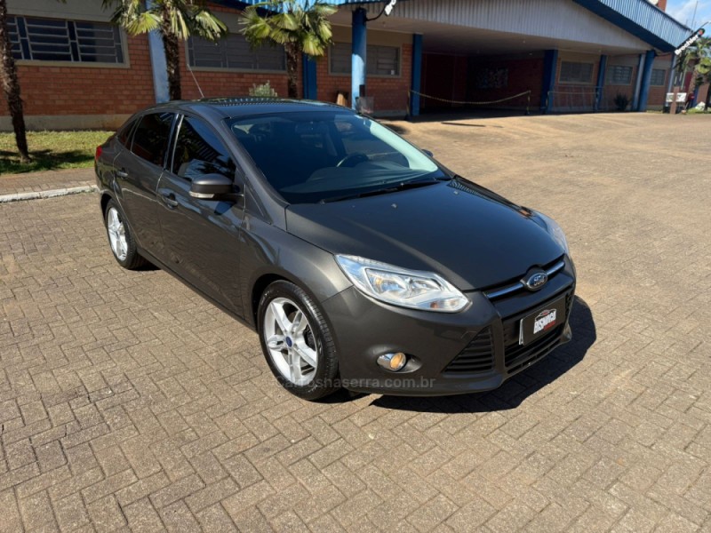FOCUS 2.0 S SEDAN 16V FLEX 4P AUTOMÁTICO - 2014 - BROCHIER