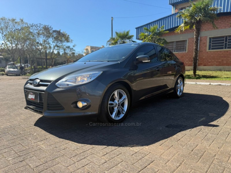 focus 2.0 s sedan 16v flex 4p automatico 2014 brochier