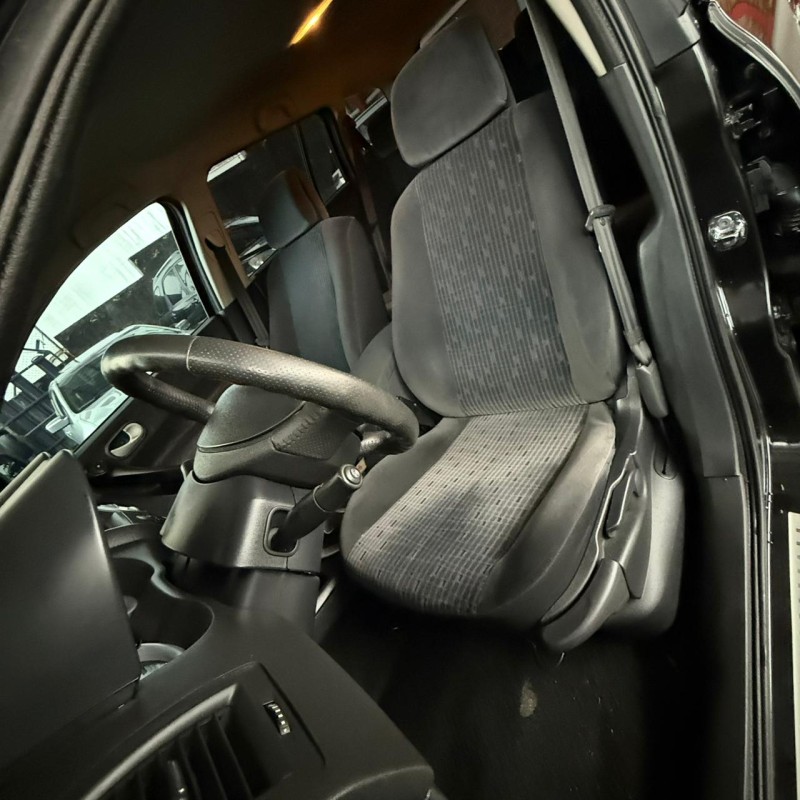 MÉGANE 1.6 DYNAMIQUE GRAND TOUR 16V FLEX 4P MANUAL - 2019 - CAXIAS DO SUL