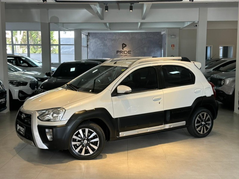 ETIOS CROSS 1.5 16V FLEX 4P MANUAL - 2016 - CAXIAS DO SUL