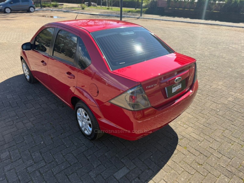 FIESTA 1.6 MPI SEDAN 8V FLEX 4P MANUAL - 2014 - BROCHIER