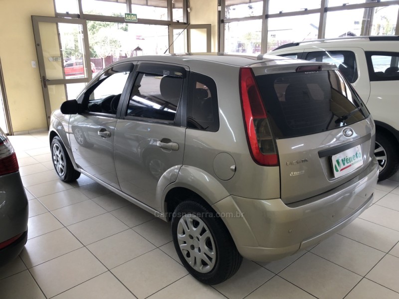 FIESTA 1.0 SE 8V FLEX 4P MANUAL - 2014 - FARROUPILHA