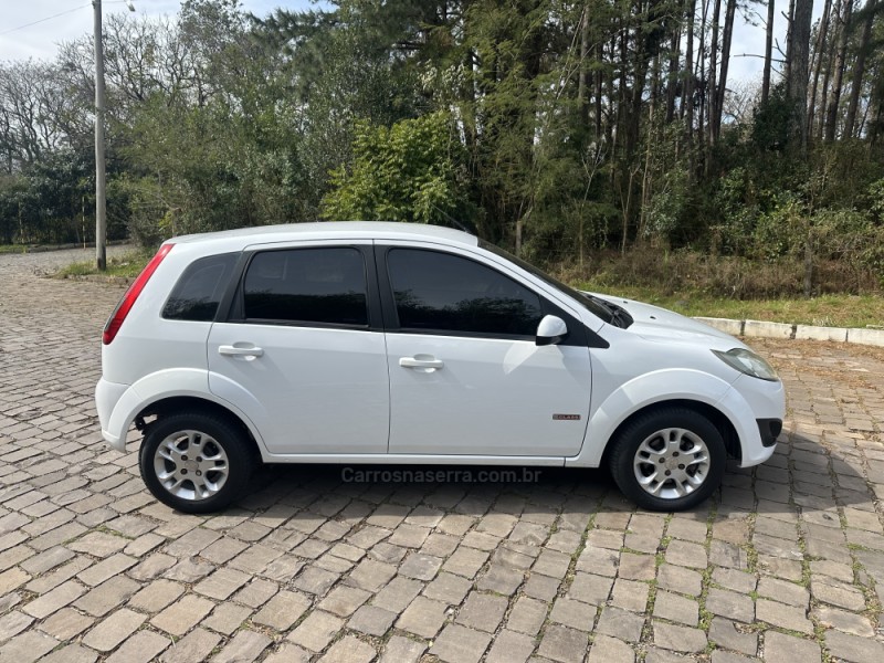 FIESTA 1.6 MPI CLASS HATCH 8V FLEX 4P MANUAL - 2013 - NOVA PRATA