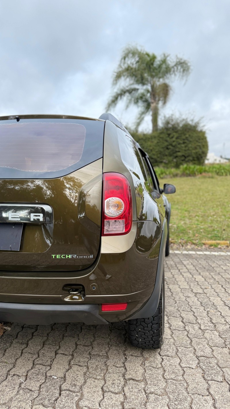 DUSTER 2.0 TECH ROAD 4X2 16V FLEX 4P MANUAL - 2014 - CAXIAS DO SUL