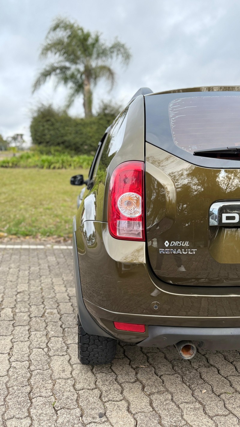 DUSTER 2.0 TECH ROAD 4X2 16V FLEX 4P MANUAL - 2014 - CAXIAS DO SUL