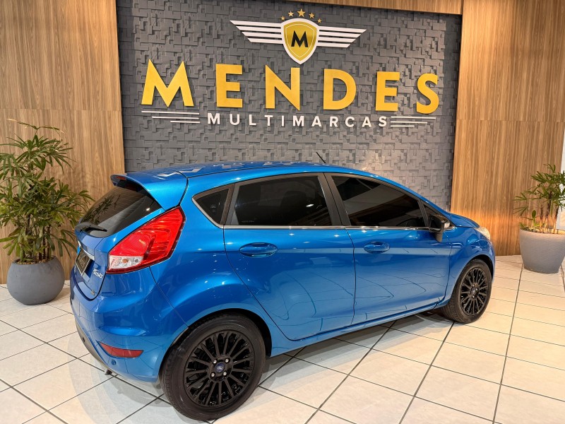 FIESTA 1.6 TITANIUM HATCH 16V FLEX 4P AUTOMÁTICO - 2014 - NOVO HAMBURGO