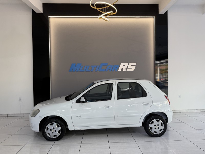CELTA 1.0 MPFI LIFE 8V FLEX 4P MANUAL - 2010 - ESTâNCIA VELHA