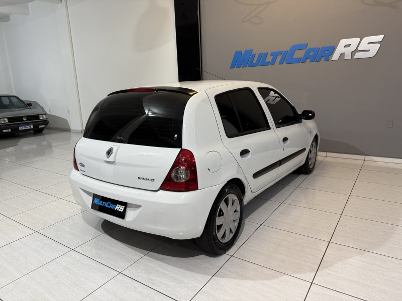 CLIO 1.0 CAMPUS 16V FLEX 4P MANUAL - 2011 - ESTâNCIA VELHA