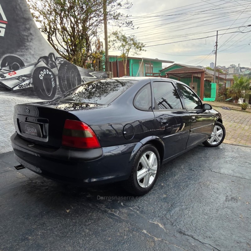 VECTRA 2.2 MPFI GLS 8V GASOLINA 4P MANUAL - 1999 - CAXIAS DO SUL
