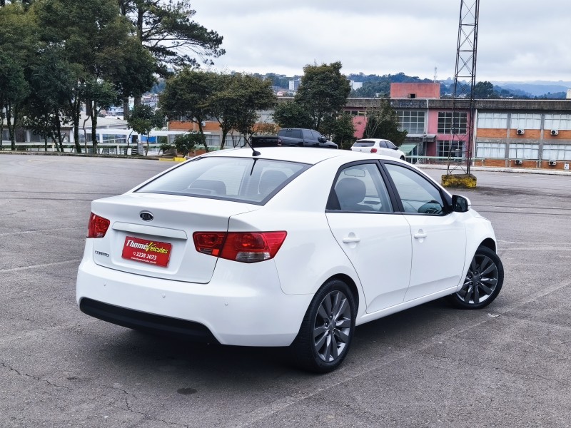 CERATO 1.6 EX3 SEDAN 16V GASOLINA 4P MANUAL - 2013 - CAXIAS DO SUL