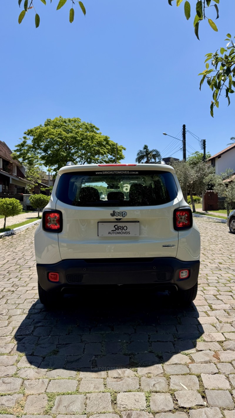 RENEGADE  - 2016 - LAJEADO