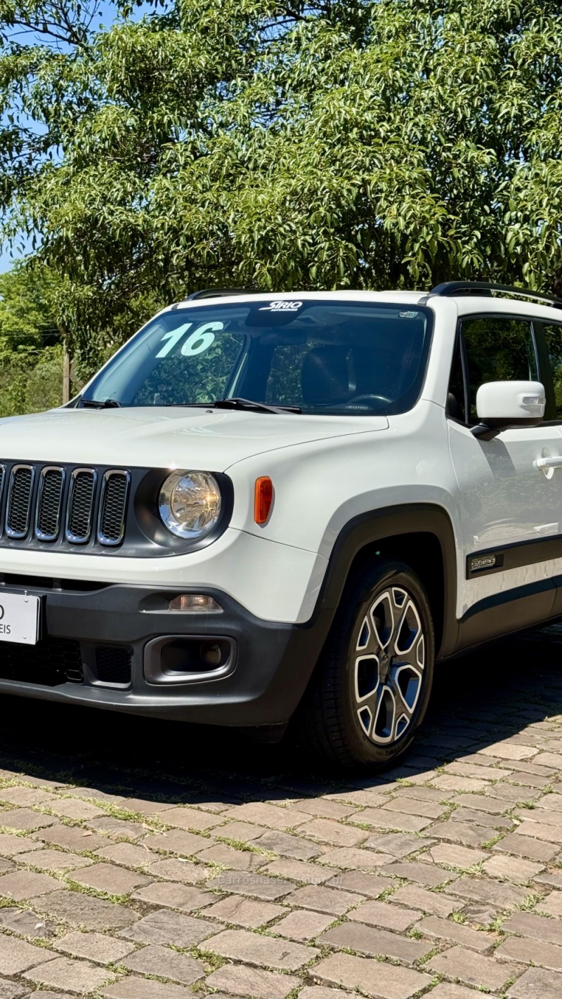 RENEGADE  - 2016 - LAJEADO