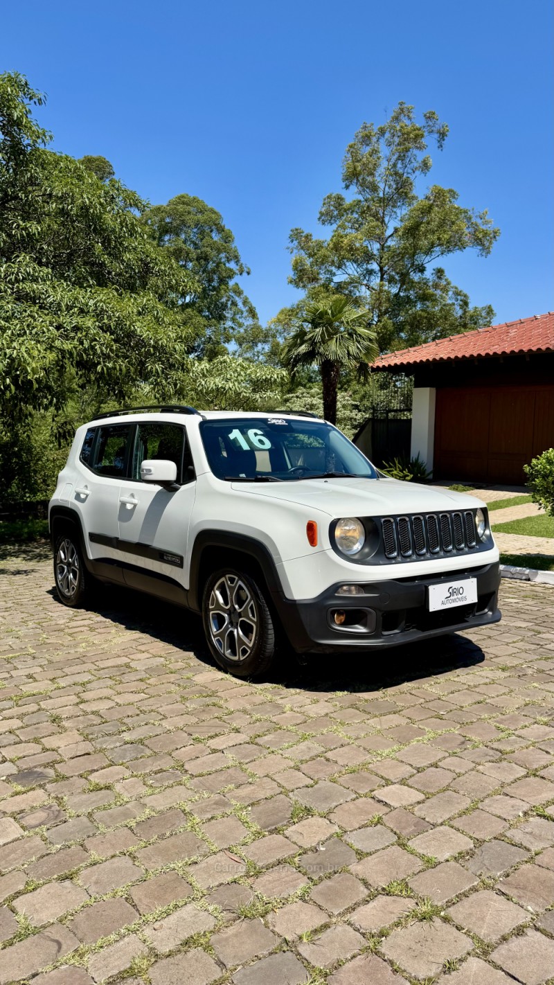 RENEGADE  - 2016 - LAJEADO