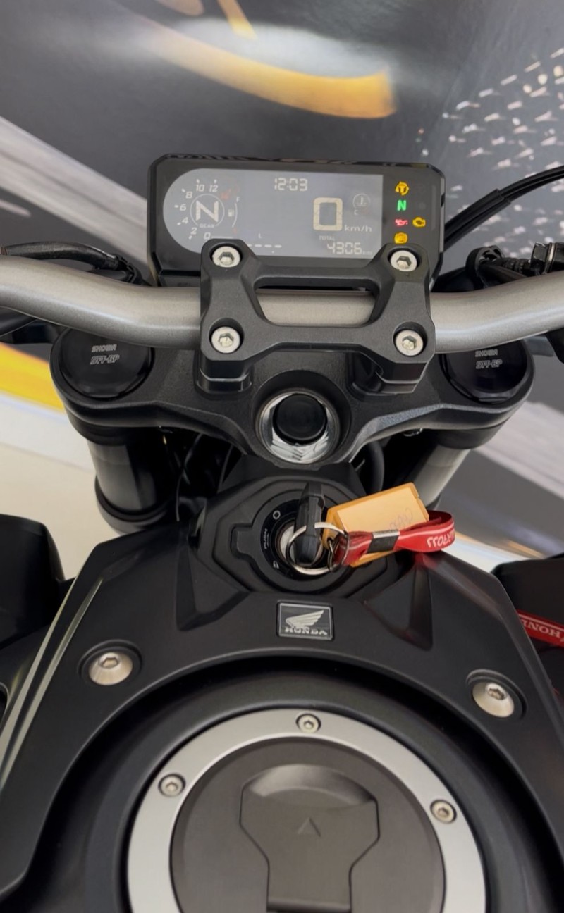 CB 650R  - 2024 - PASSO FUNDO