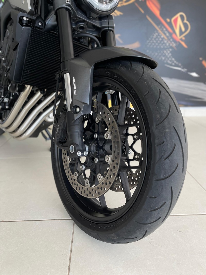 CB 650R  - 2024 - PASSO FUNDO