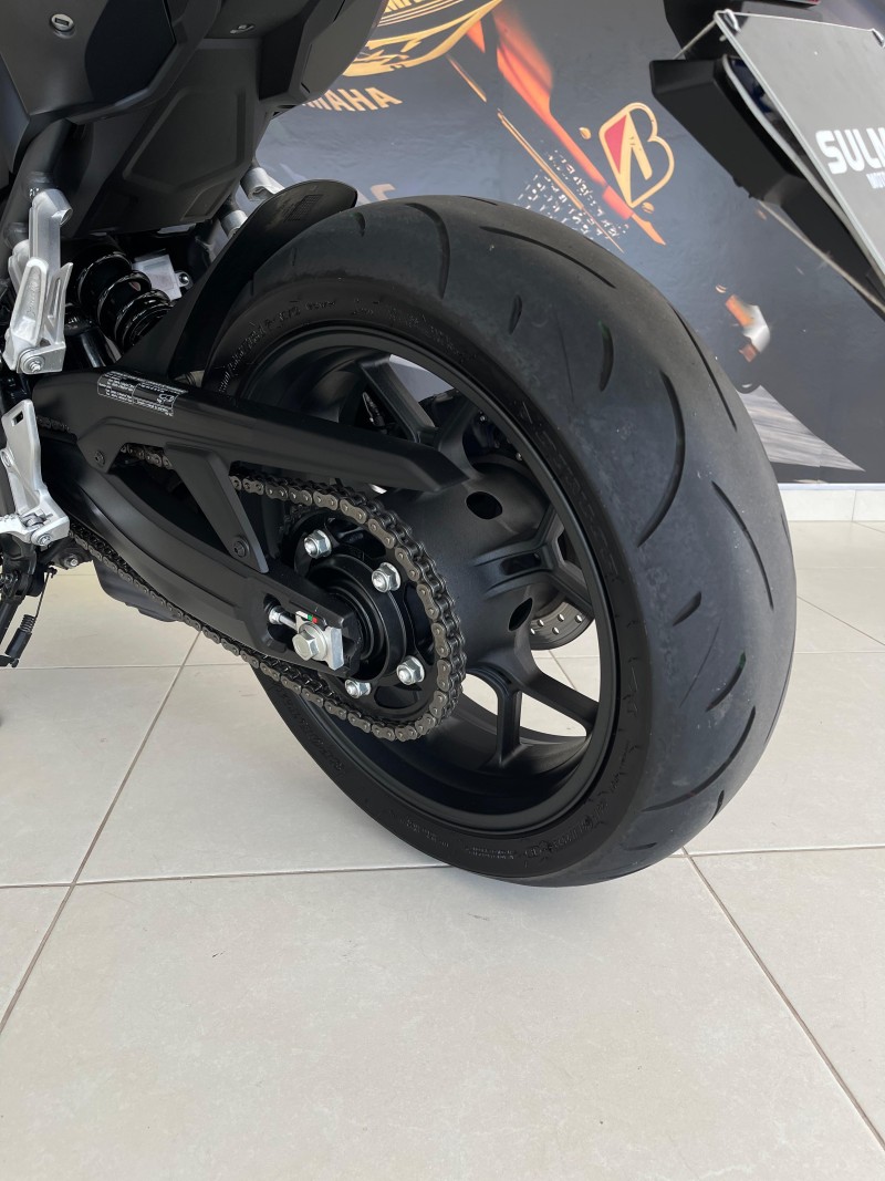 CB 650R  - 2024 - PASSO FUNDO