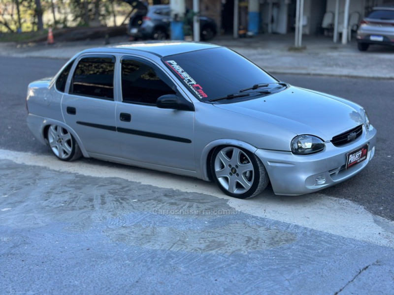 CORSA 1.8 MPFI SEDAN 8V GASOLINA 4P MANUAL - 2002 - NOVO HAMBURGO