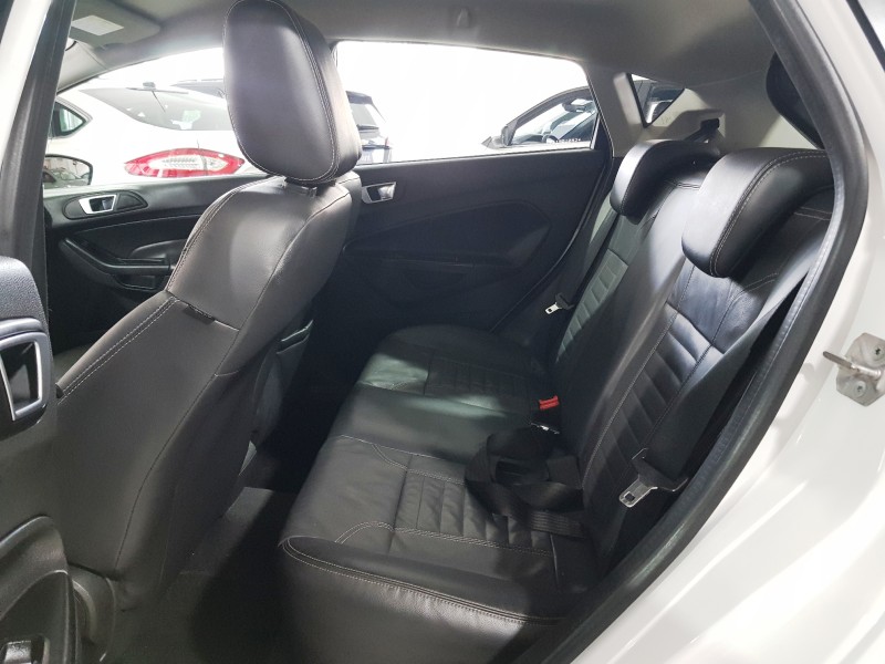 FIESTA 1.6 TITANIUM HATCH 16V FLEX 4P AUTOMÁTICO - 2016 - CAXIAS DO SUL