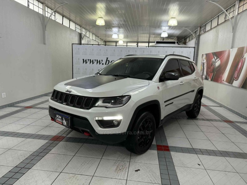 COMPASS 2.0 16V DIESEL TRAILHAWK 4X4 AUTOMÁTICO - 2018 - PORTO ALEGRE
