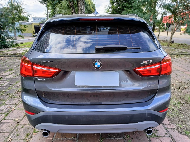 X1 2.0 16V TURBO ACTIVEFLEX SDRIVE20I 4P AUTOMÁTICO - 2017 - NOVO HAMBURGO