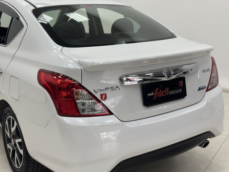 VERSA 1.6 16V FLEX UNIQUE 4P XTRONIC - 2017 - SANTA CRUZ DO SUL