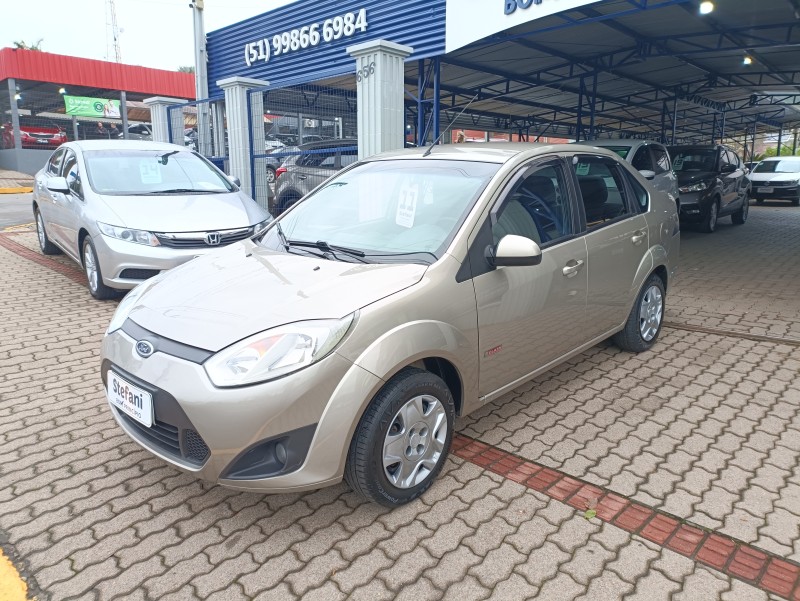 fiesta 1.6 mpi class sedan 8v flex 4p manual 2011 bom principio