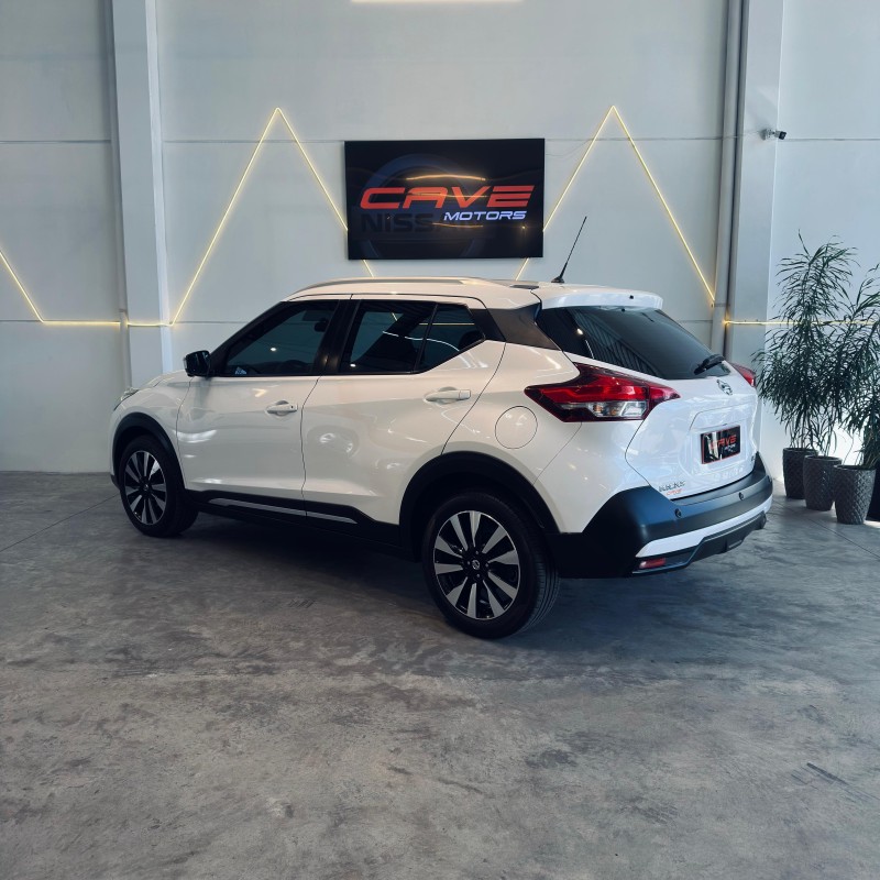 KICKS 1.6 16V FLEX SL PACK PLUS 4P XTRONIC - 2017 - CAXIAS DO SUL