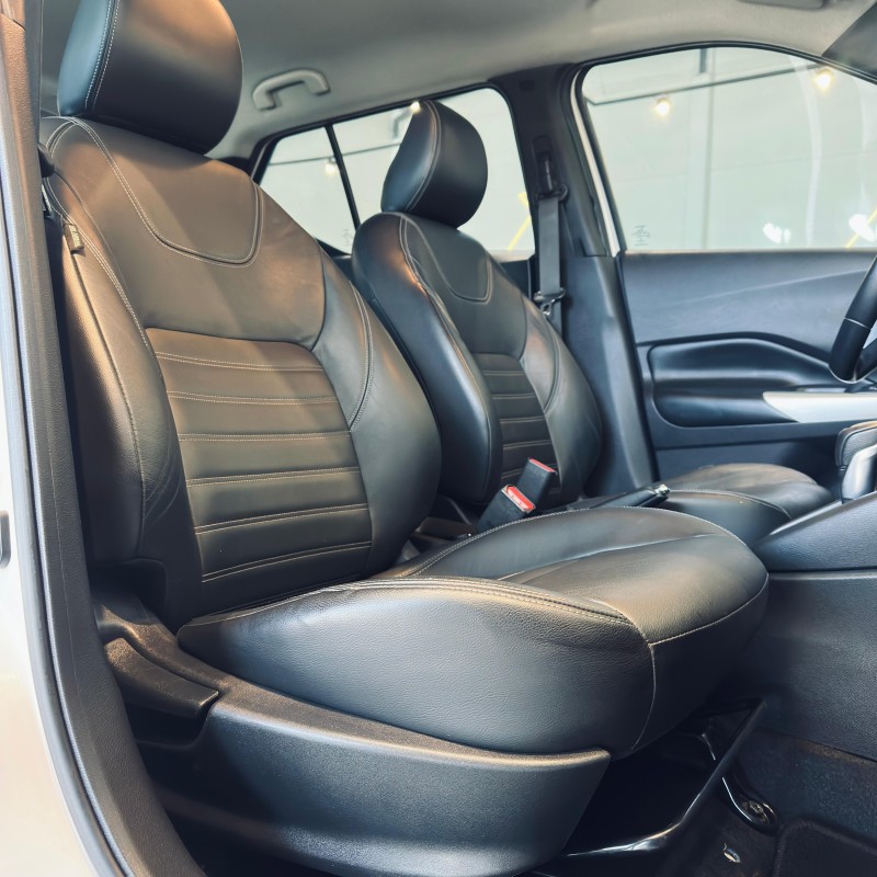 KICKS 1.6 16V FLEX SL PACK PLUS 4P XTRONIC - 2017 - CAXIAS DO SUL