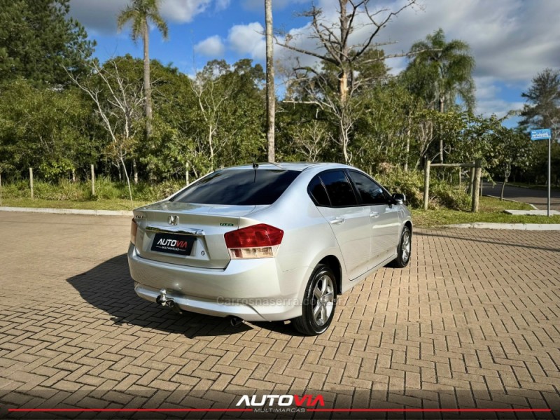 CITY 1.5 LX 16V FLEX 4P AUTOMÁTICO - 2011 - SAPIRANGA