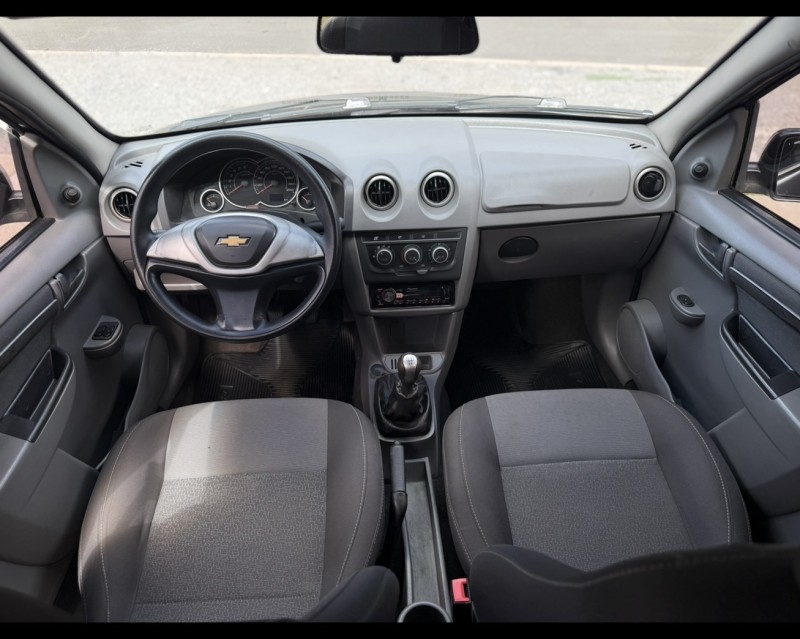 PRISMA 1.4 MPFI LT 8V FLEX 4P MANUAL - 2012 - NOVA PETRóPOLIS