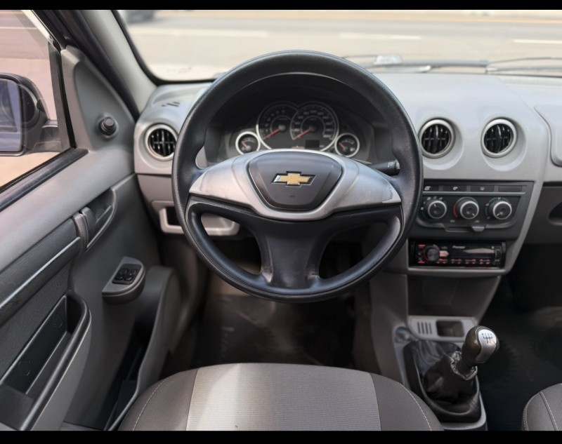 PRISMA 1.4 MPFI LT 8V FLEX 4P MANUAL - 2012 - NOVA PETRóPOLIS