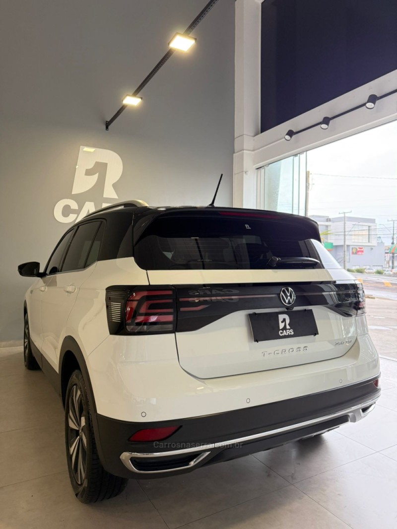 T-CROSS 1.4 HIGHLINE TSI 16V FLEX 4P AUTOMÁTICO - 2022 - LAJEADO