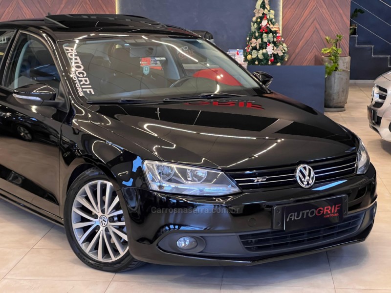 JETTA 2.0 COMFORTLINE FLEX 4P TIPTRONIC - 2013 - CAMPO BOM