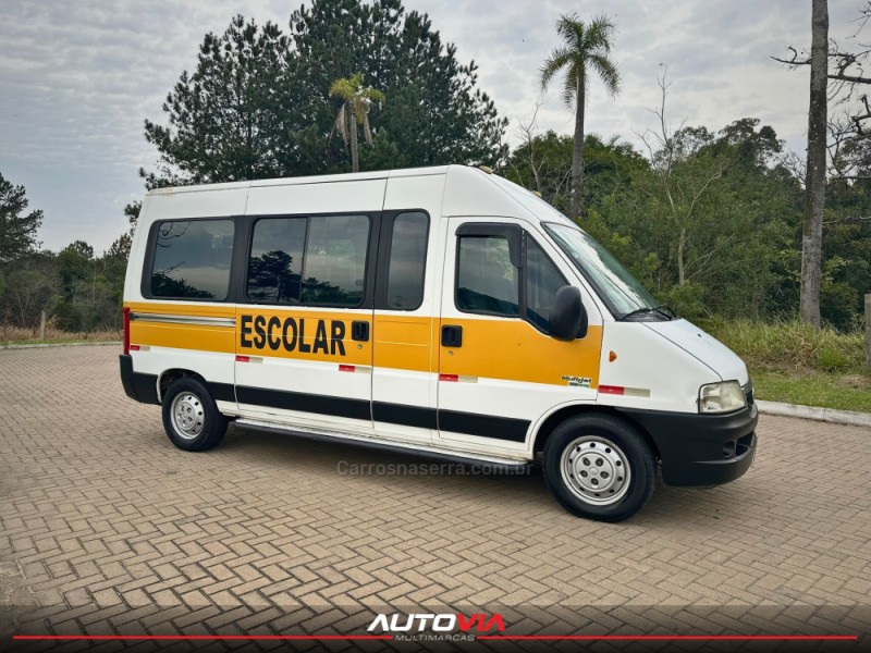 DUCATO 2.3 MINIBUS 16 LUGARES TETO ALTO 16V TURBO INTERCOOLER DIESEL MANUAL - 2013 - SAPIRANGA