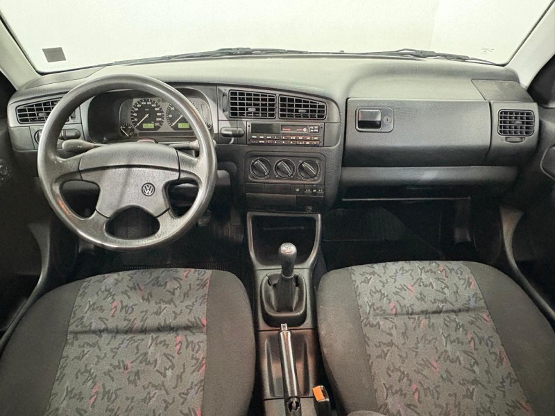 GOLF 1.8 MI GL 8V GASOLINA 4P MANUAL - 1995 - FARROUPILHA