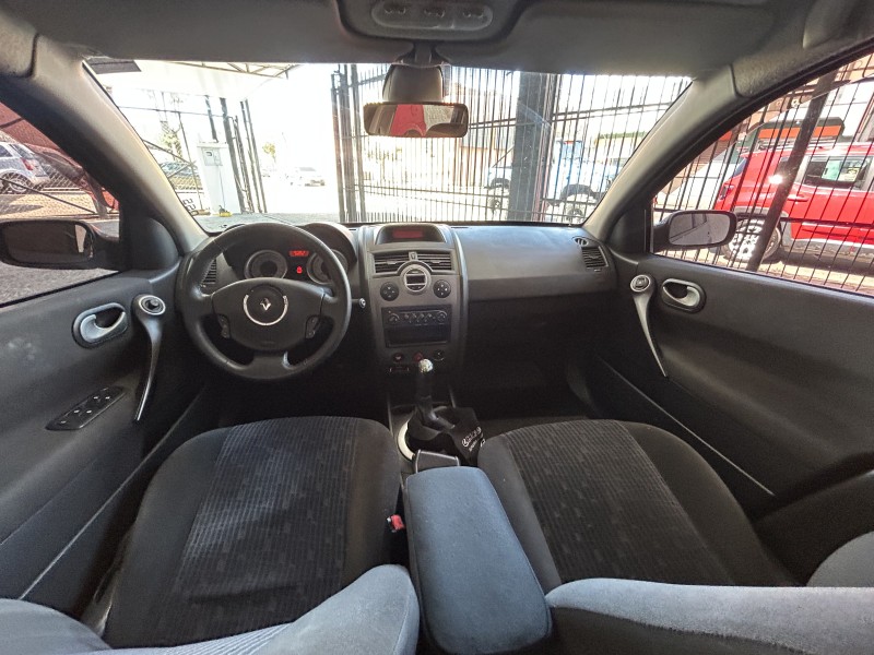 MÉGANE 1.6 DYNAMIQUE 16V FLEX 4P MANUAL - 2012 - CAXIAS DO SUL