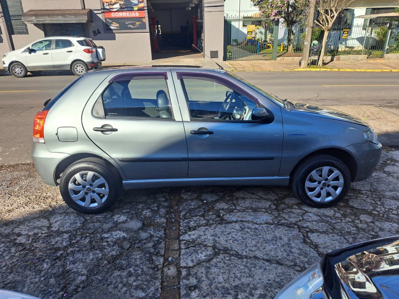 PALIO 1.0 MPI FIRE CELEBRATION 8V FLEX 4P MANUAL - 2010 - FARROUPILHA