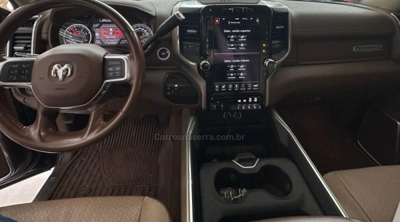 2500 LARAMIE 6.7 CD 4X4 TDI DIESEL 4P AUTOMÁTICA - 2020 - CARLOS BARBOSA